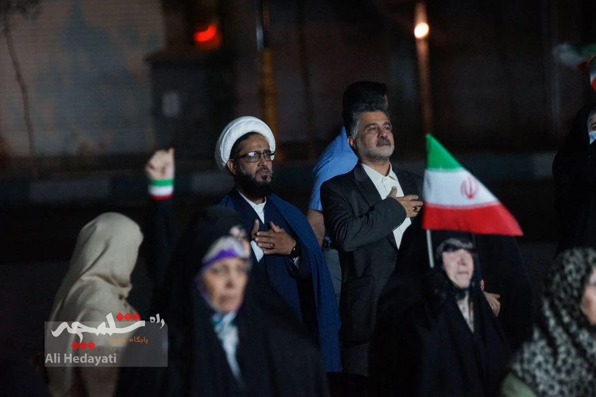 یکصد و نودمین شب حماسه آفرینی در میدان ابن سینا +تصاویر