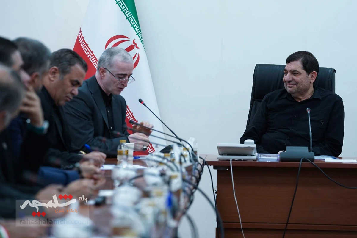 دیدار مخبر با جمعی از نمایندگان اصناف، اتحادیه ها و بازاریان تهران +تصاویر