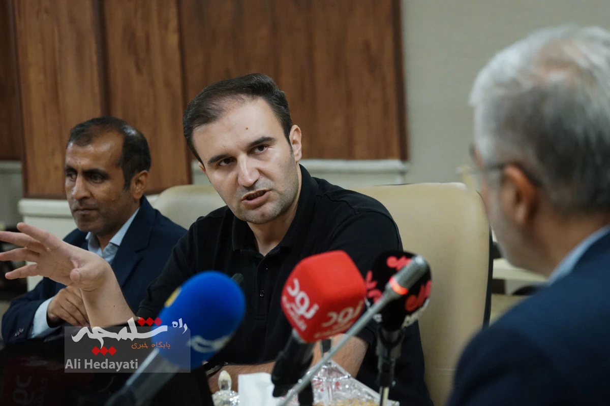 نشست خبری پیمان فلسفی با خبرنگاران +تصاویر