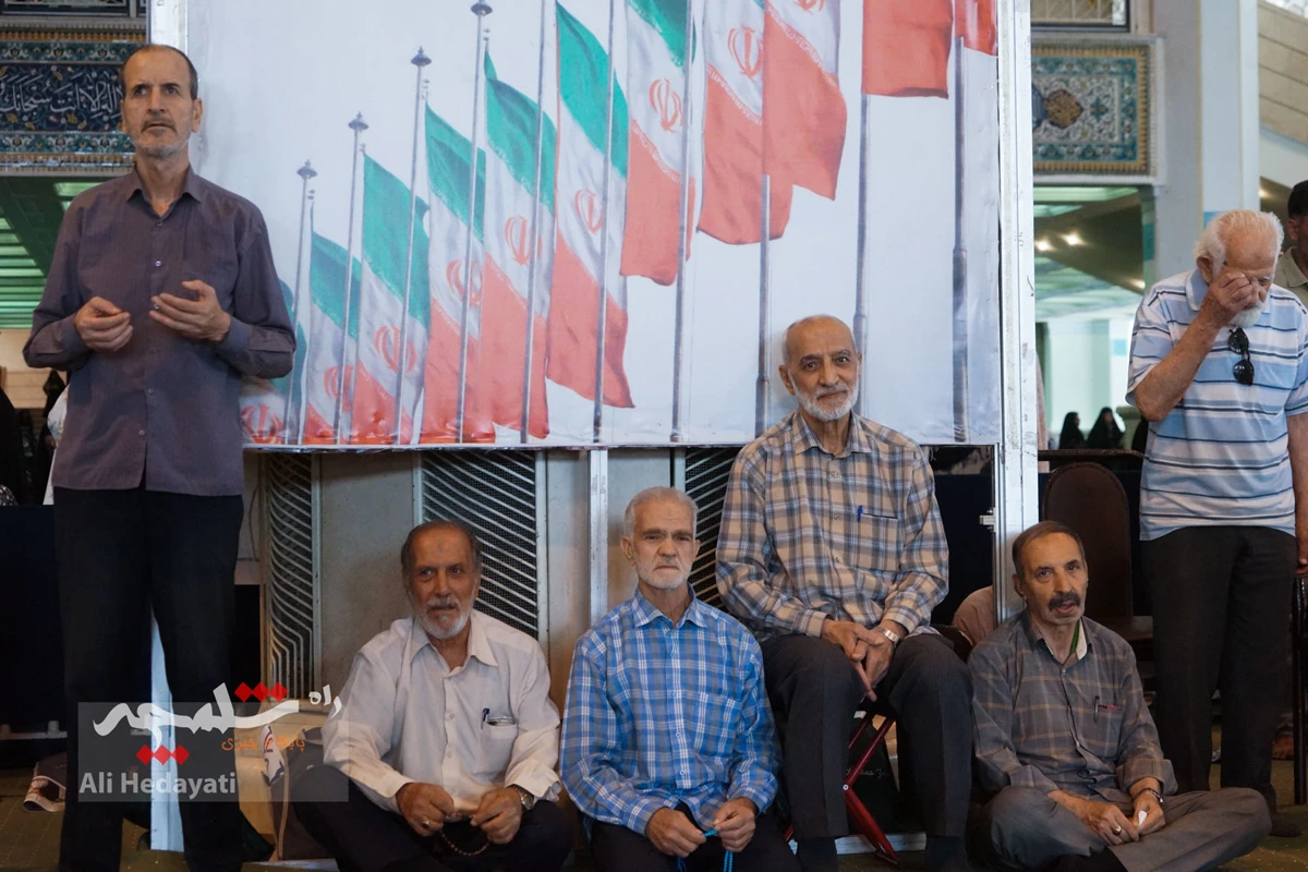 نماز جمعه تهران در سالروز تشکیل قرارگاه پدافند هوایی +تصاویر