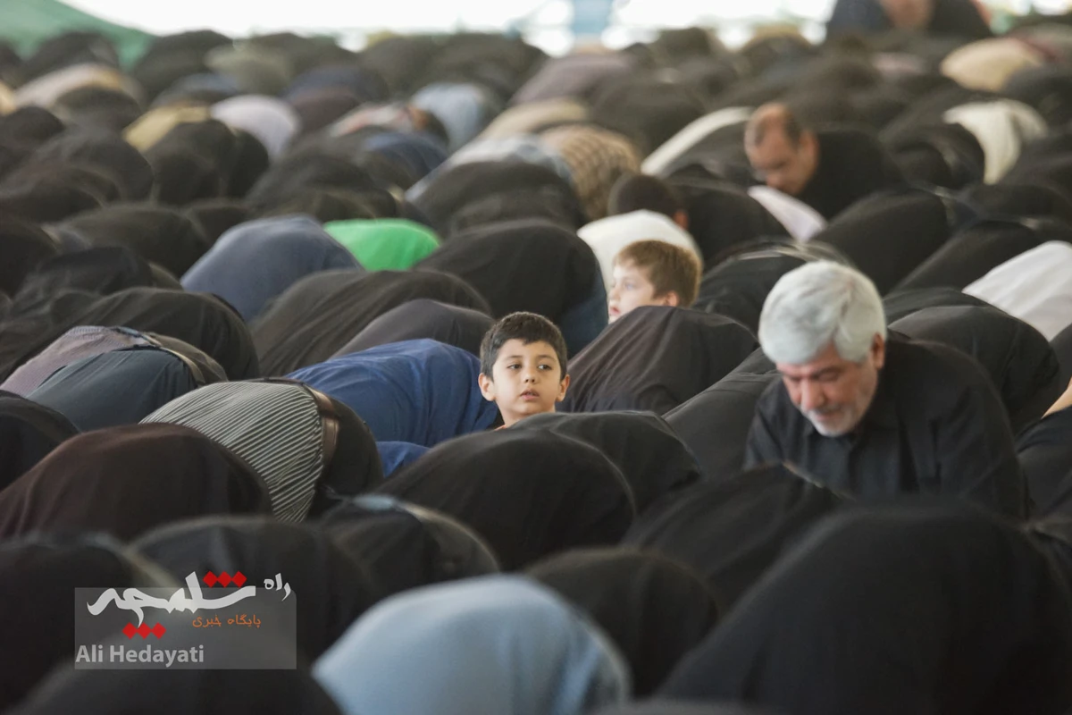 نماز جمعه تهران در آستانه وداع با آقای شهید ایران +تصاویر