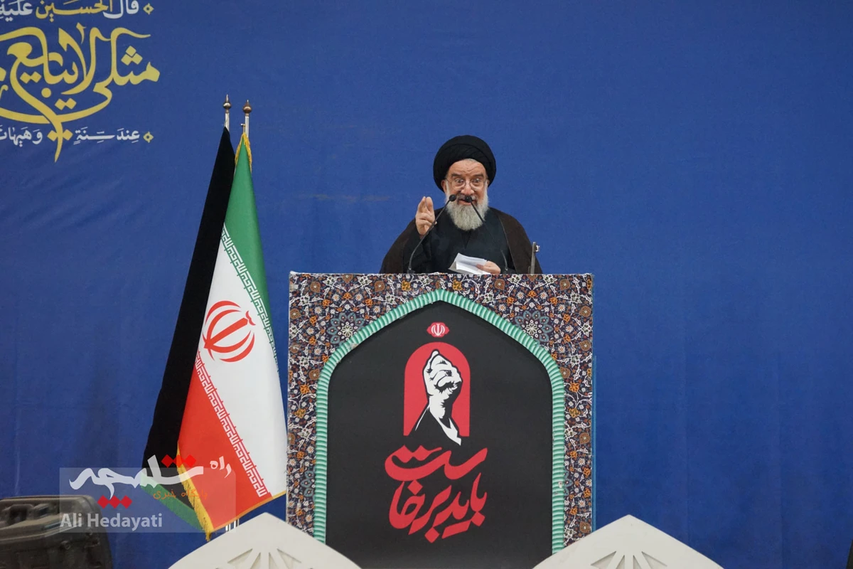 نماز جمعه تهران در آستانه وداع با آقای شهید ایران +تصاویر