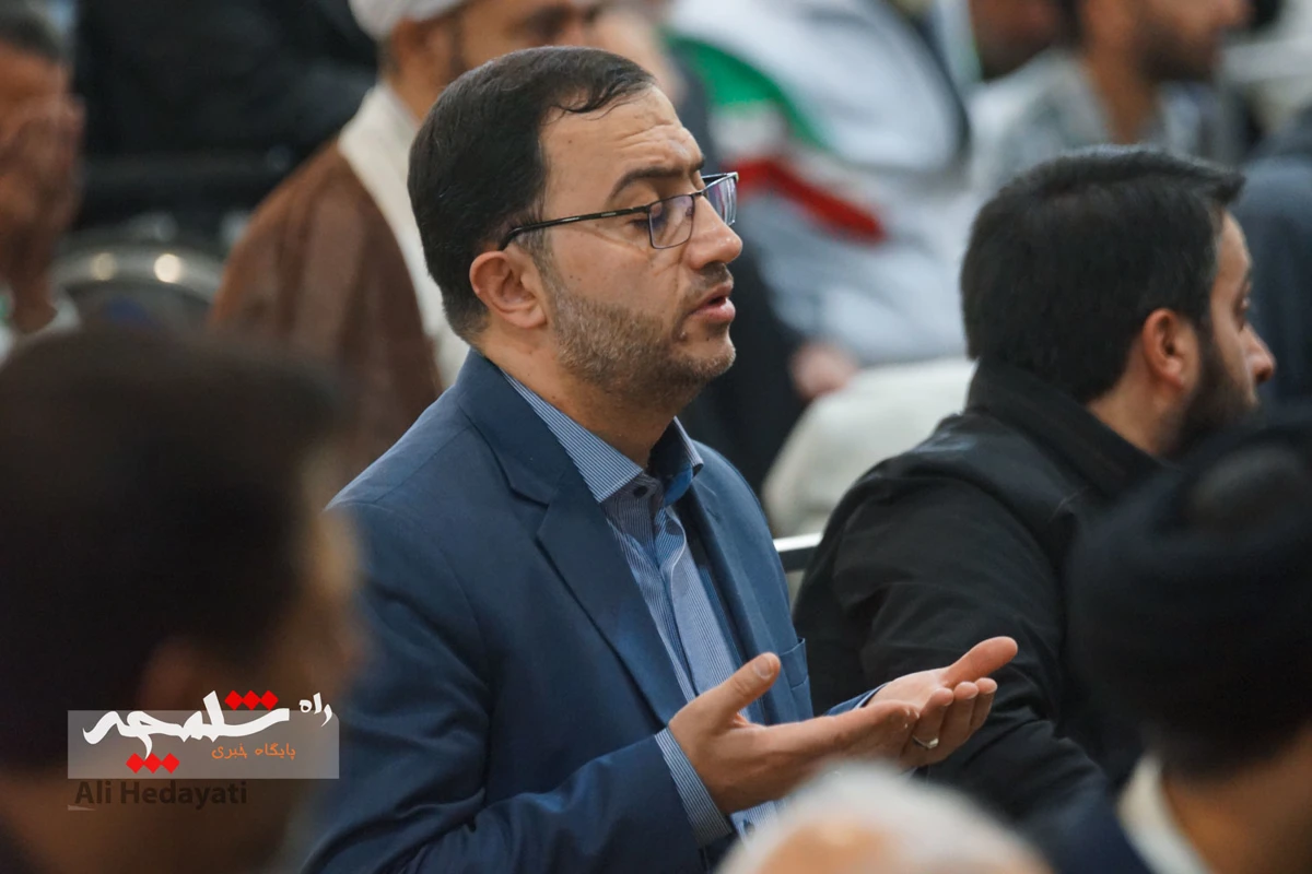 نماز عید قربان در دانشگاه تهران برگزار شد +تصاویر