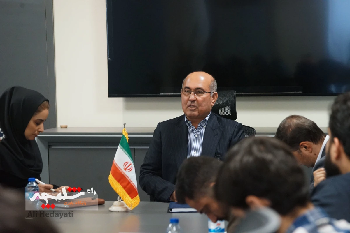 گزارش تصویری نشست خبری دهقان ناصرآبادی عضو کمیسیون انرژی مجلس