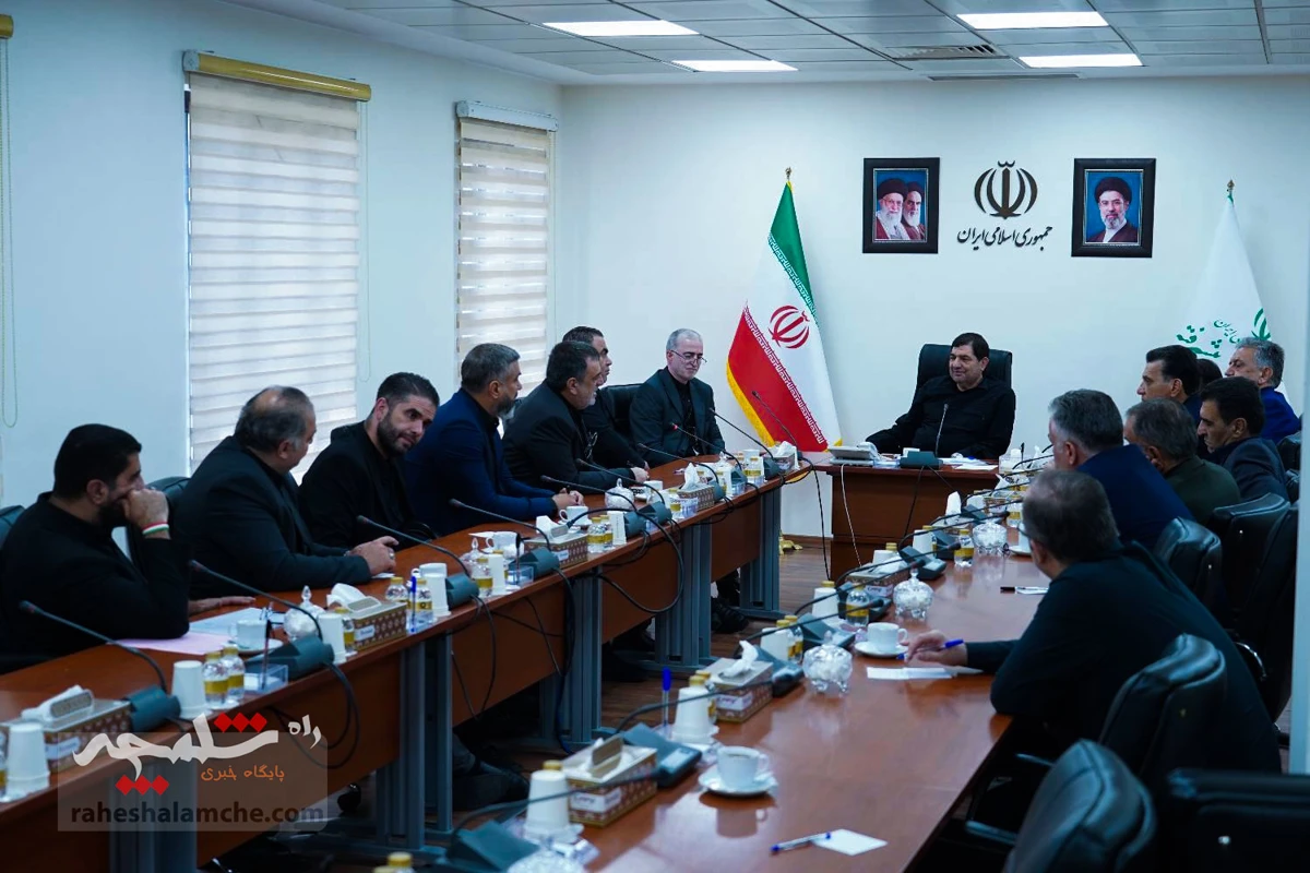 دیدار مخبر با جمعی از نمایندگان اصناف، اتحادیه ها و بازاریان تهران +تصاویر
