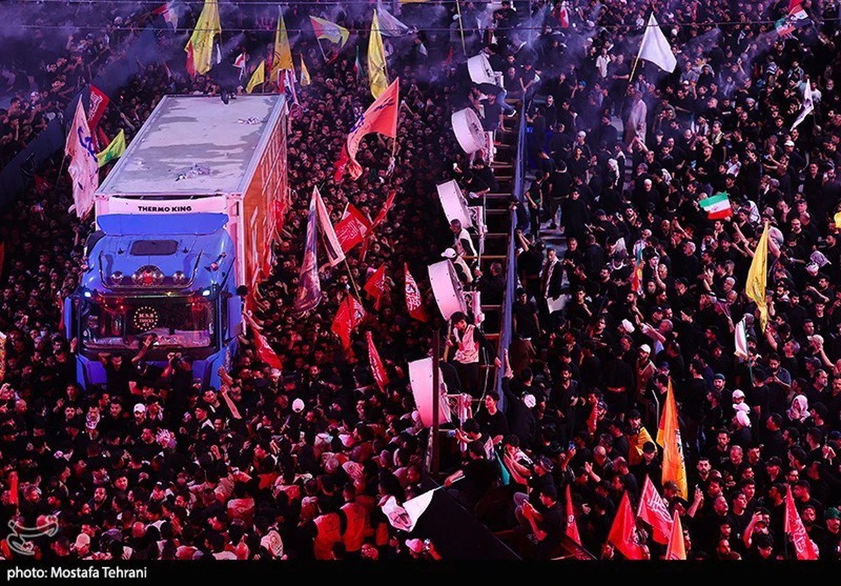 با خامنه‌ای شهید، کربلا غوغا شد +تصاویر