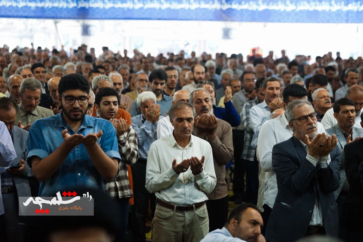 نماز عید قربان در دانشگاه تهران برگزار شد +تصاویر