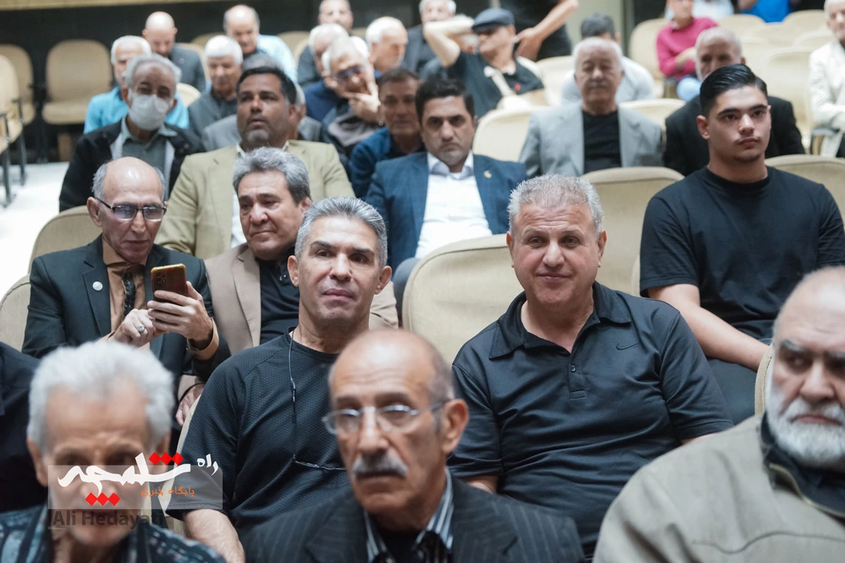  بزرگان قدیمی کشتی ایران در سوگ «آقاعبدالله موحد» +تصاویر