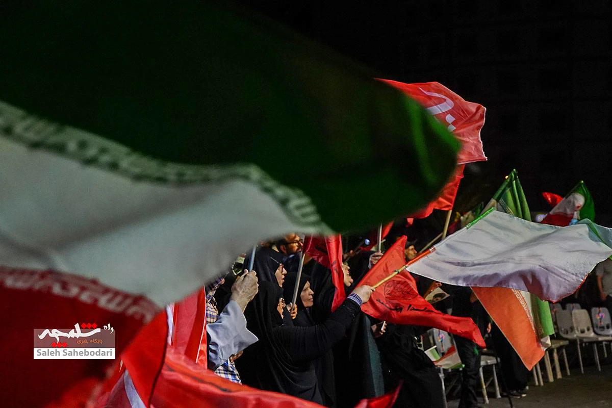 صد و بیستمین حماسه و اقتدار مردمی در میدان ولی‌عصر(عج) تهران +تصاویر