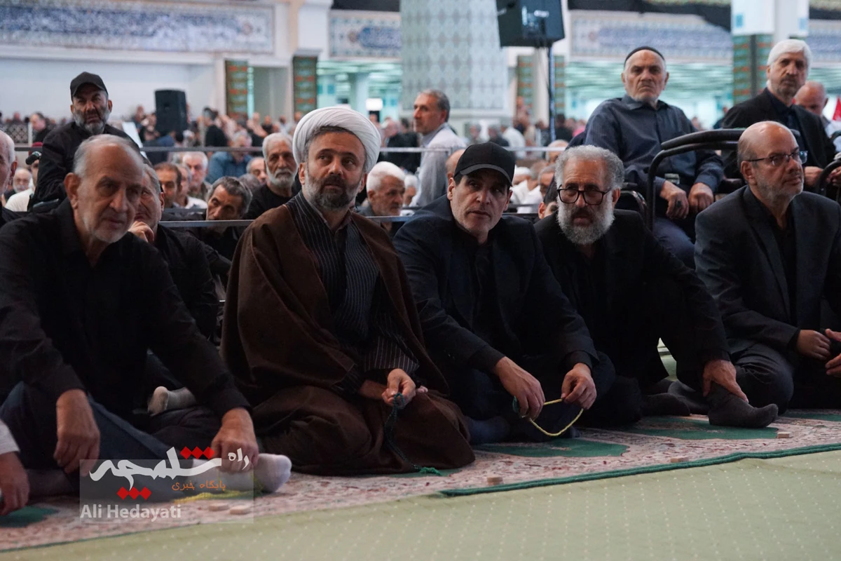 نماز جمعه تهران در مصلی امام خمینی(ره) برگزار شد +تصاویر