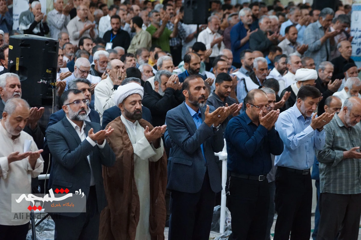 نماز جمعه این هفته تهران در حرم امام خمینی(ره) برگزار شد +تصاویر