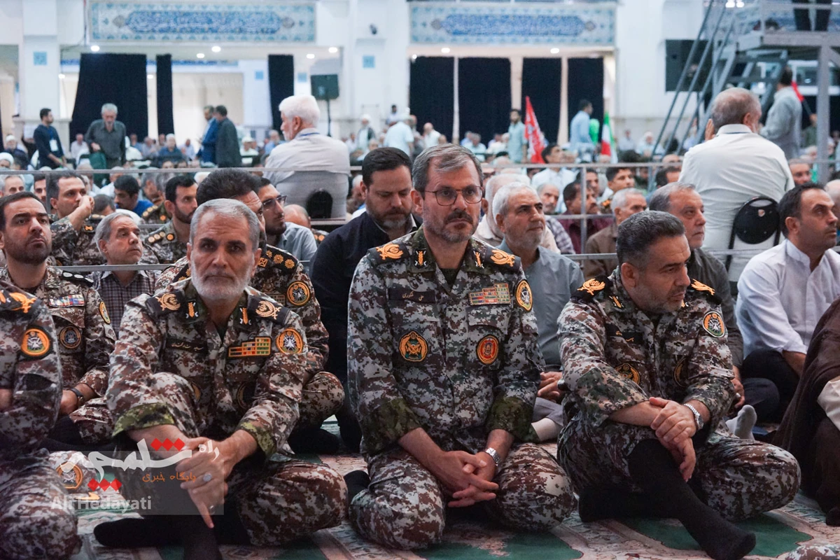 نماز جمعه تهران در سالروز تشکیل قرارگاه پدافند هوایی +تصاویر