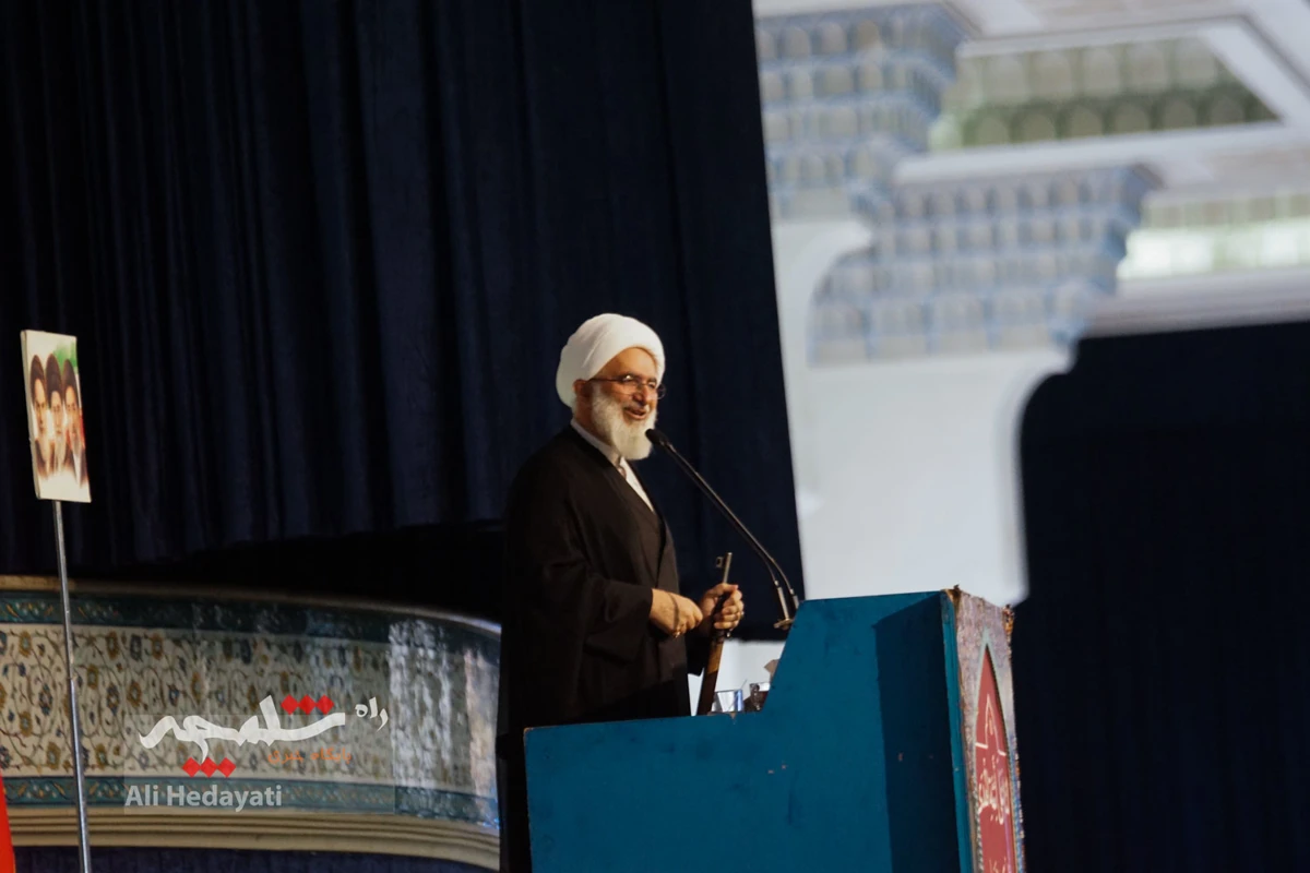 نماز جمعه تهران در مصلی امام خمینی(ره) برگزار شد +تصاویر
