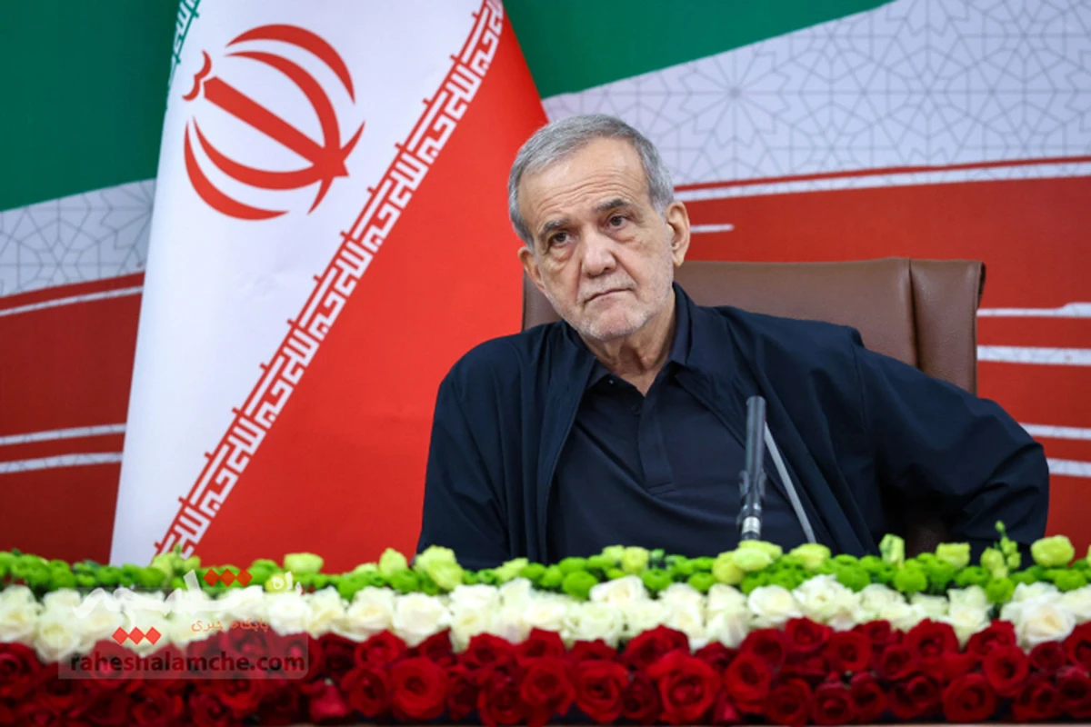 نشست خبری رئیس جمهور با خبرنگاران +تصاویر