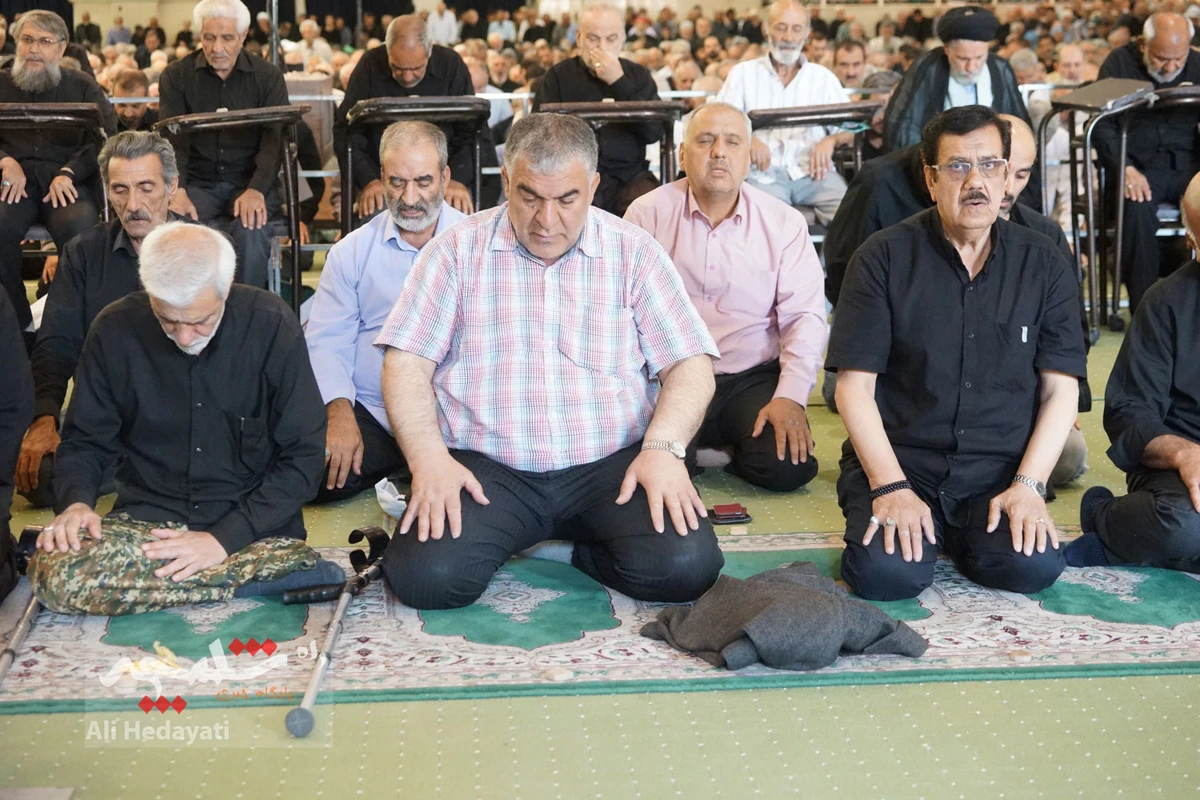 نماز جمعه پرشور تهرانی‌ها +تصاویر