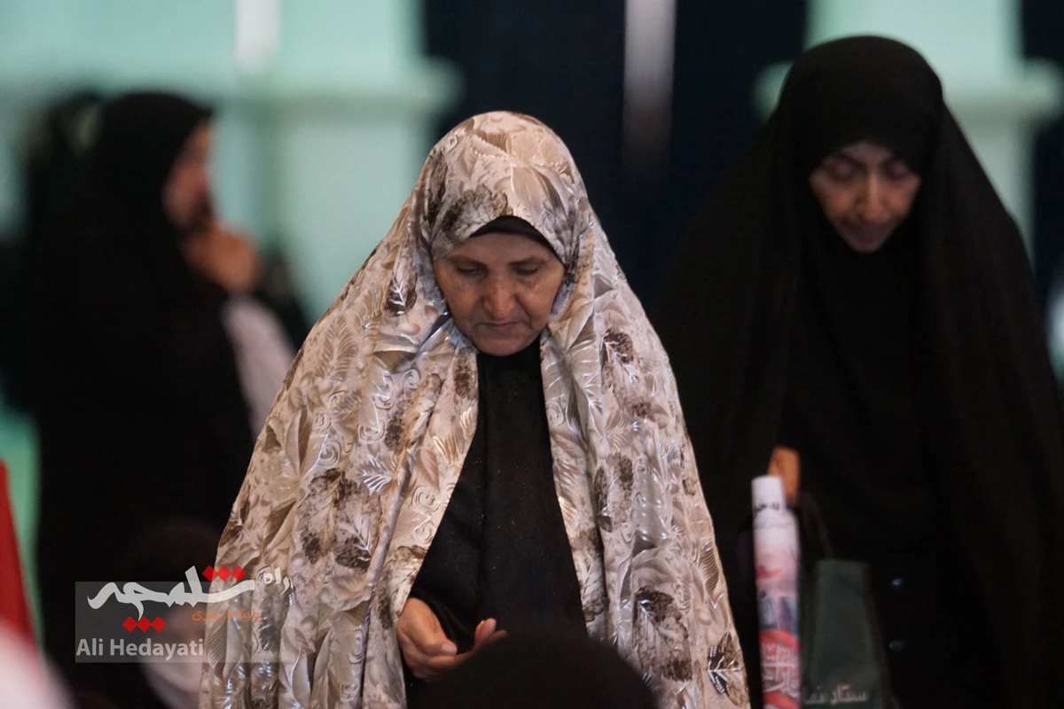 نماز جمعه پرشور تهرانی‌ها +تصاویر