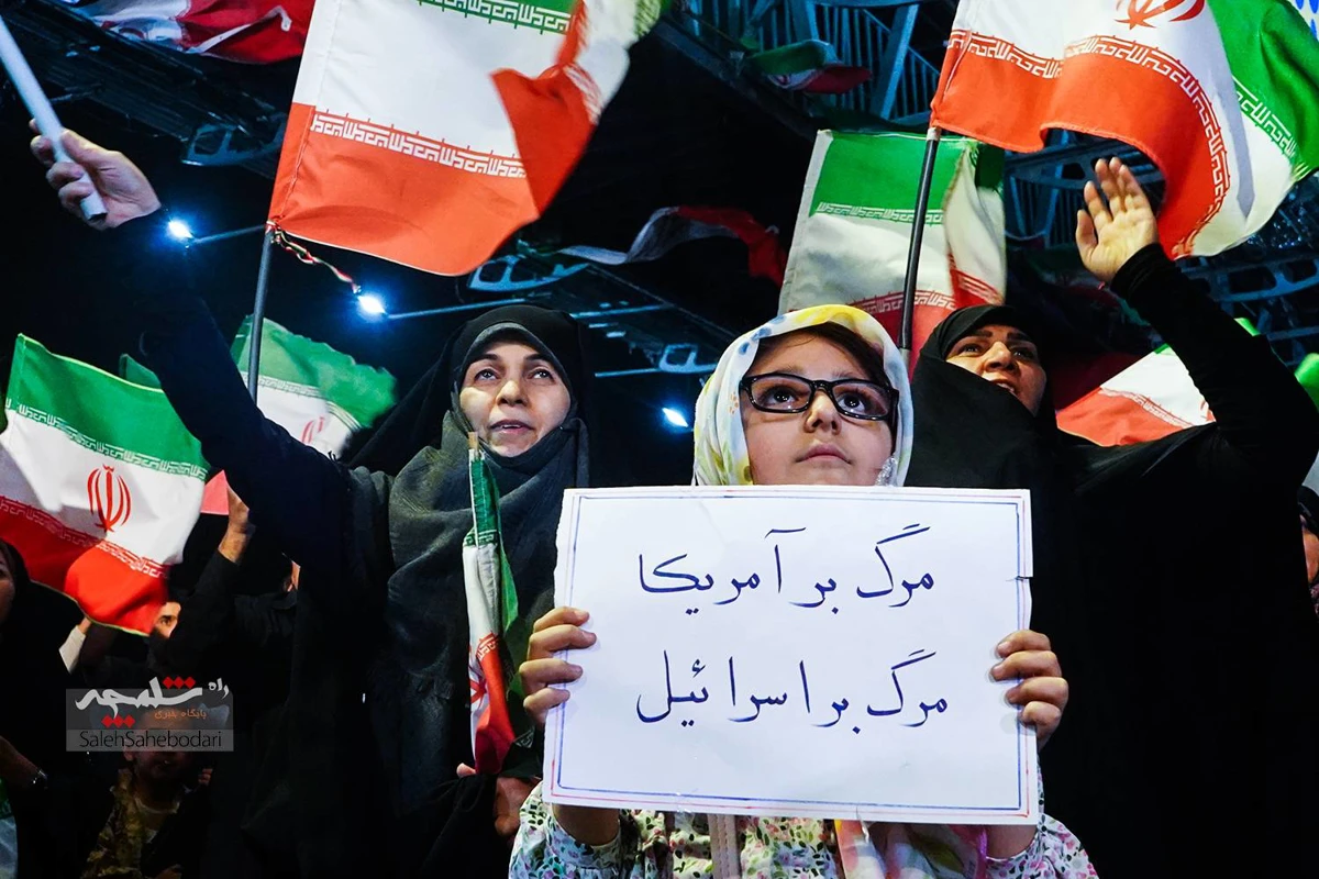  هفتاد‌و‌سومین شب حماسه در میدان هفت تیر +تصاویر