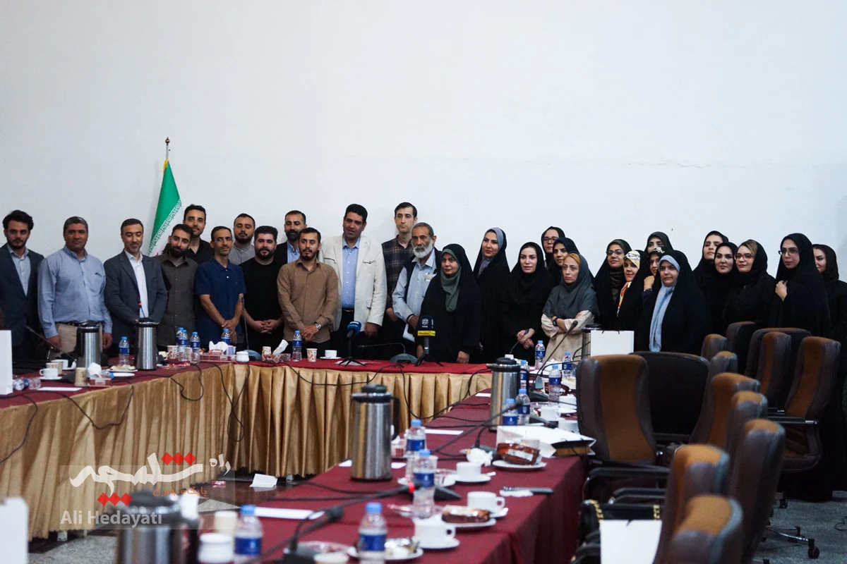 نشست خبری بیگدلی با اصحاب رسانه +تصاویر