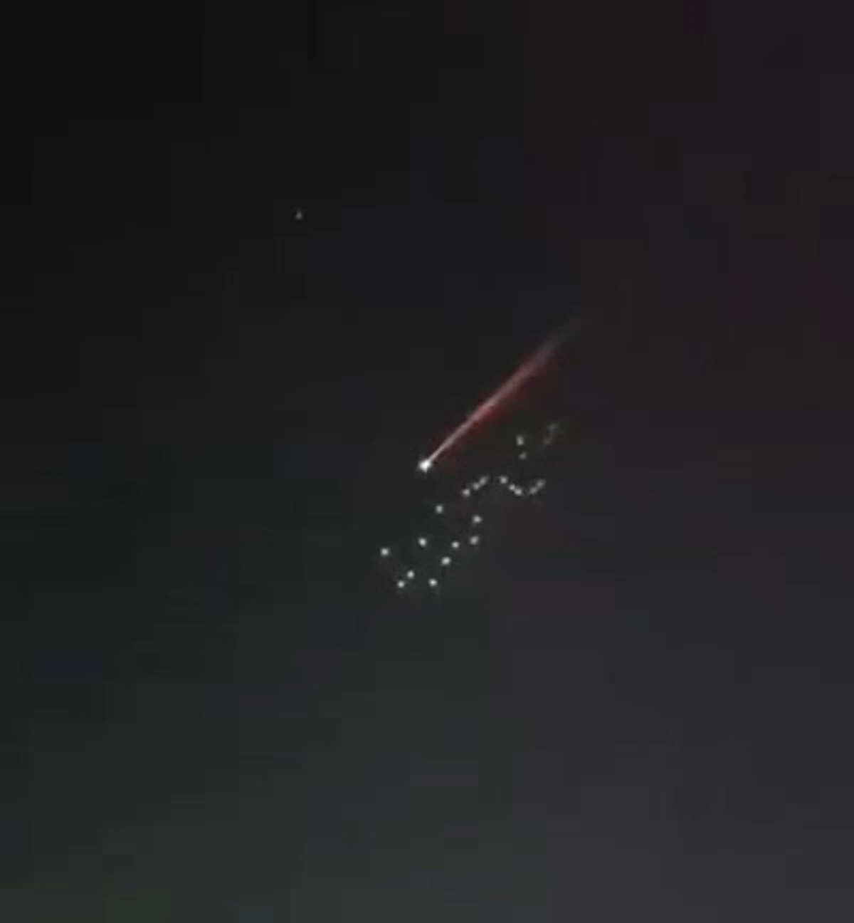 موشک‌های سپاه با سرجنگی بارانی +فیلم