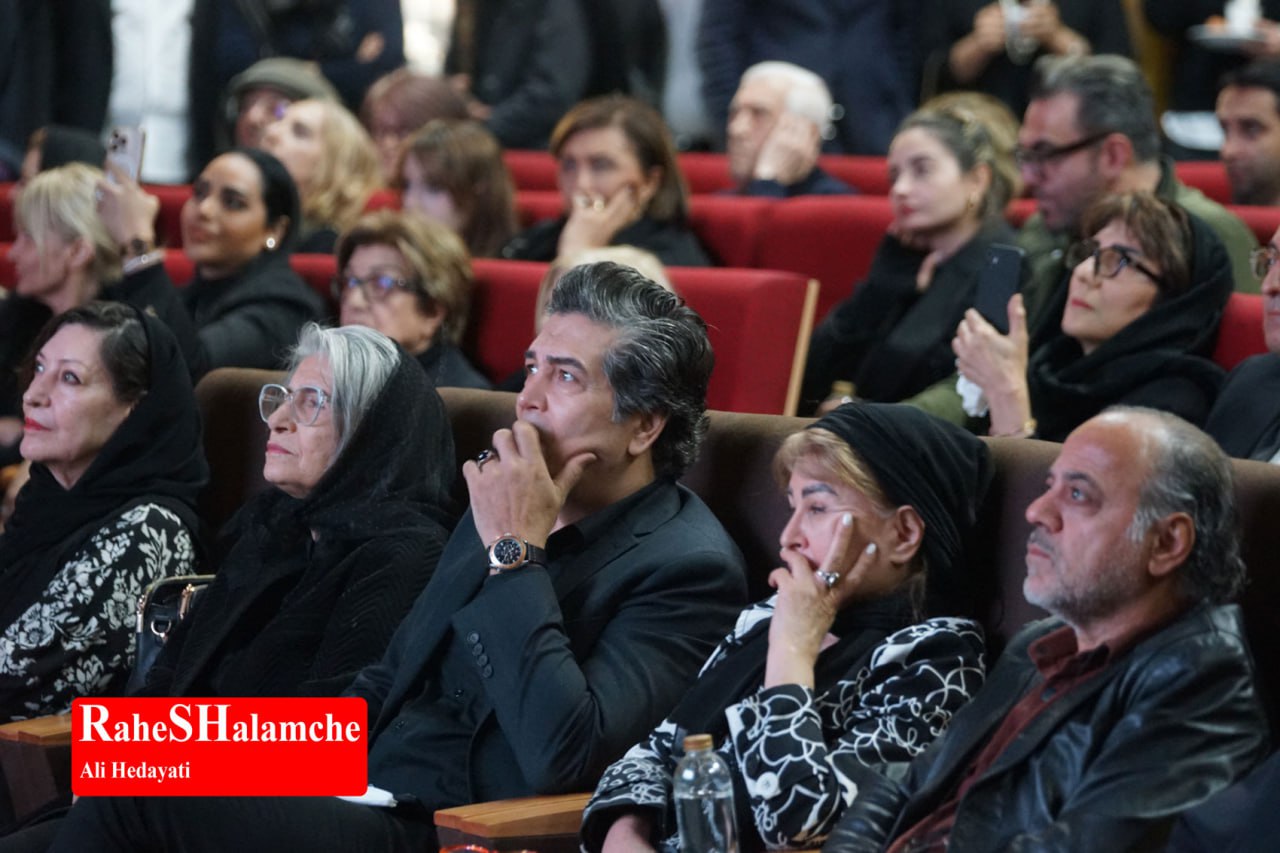 مراسم ترحیم همایون ارشادی - عکس 2