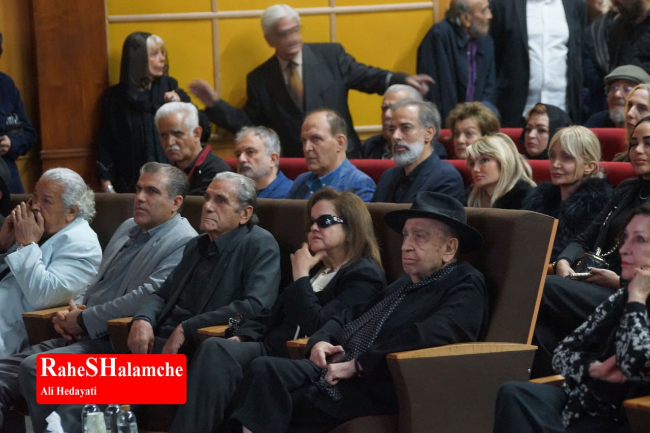 مراسم ترحیم همایون ارشادی - عکس 4